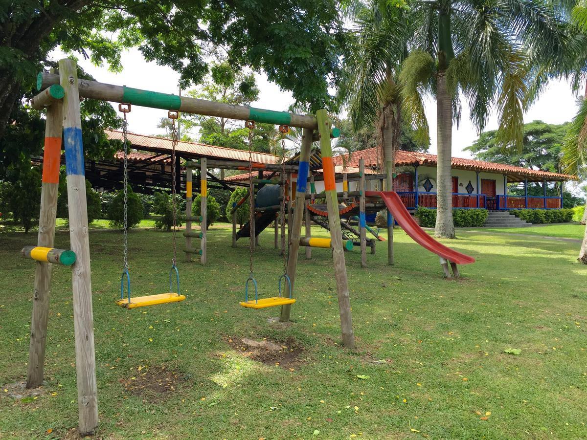Hotel Bosque Del Saman Alcala Quimbaya Extérieur photo